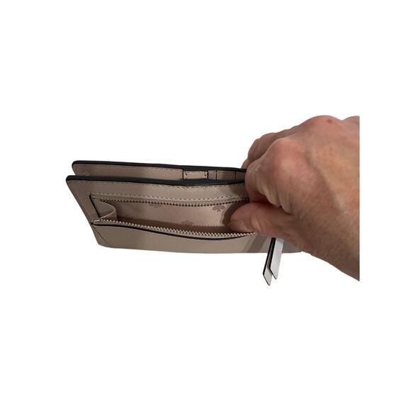 Kate Spade New York Schuyler Medium Toe and Wallet PocketbookBeige/Tan Leather - Picture 13 of 15